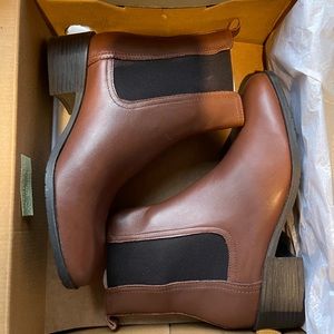 Kenneth Cole genuine leather brown booties